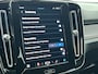 Volvo XC40 Recharge P8 AWD R-Design Navigatie | Camera | Pano-dak | Trekhaak wegklapbaar