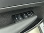 Volvo XC40 Recharge P8 AWD R-Design Navigatie | Camera | Pano-dak | Trekhaak wegklapbaar