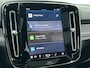 Volvo XC40 Recharge P8 AWD R-Design Navigatie | Camera | Pano-dak | Trekhaak wegklapbaar