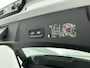 Volvo XC40 Recharge P8 AWD R-Design Navigatie | Camera | Pano-dak | Trekhaak wegklapbaar
