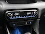 Toyota Yaris 1.5 Hybrid Executive | Lederen bekleding | Stoelverwarming |