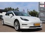 Tesla Model 3 Standard RWD Plus 60 kWh | 19'' wheels | Metallic lak | Orig. NL | Trekhaak afneembaar |