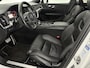 Volvo V60 2.0 T8 Twin Engine AWD 392PK R-Design | Pano | H/K | Massage | Virtual | Memory | Camera | Carplay | Stoelverw./Koeling | LED