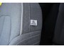 Volvo XC40 T5 263PK Recharge Plus Dark | Adaptive Cruise & Pilot Assist | Premium Harman/Kardon Audio | Schuif-Kanteldak | Tailored Wool Blend Bekleding | Stoel/Stuurverwarming | Power Seats incl. Memory |