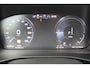 Volvo XC40 T5 263PK Recharge Plus Dark | Adaptive Cruise & Pilot Assist | Premium Harman/Kardon Audio | Schuif-Kanteldak | Tailored Wool Blend Bekleding | Stoel/Stuurverwarming | Power Seats incl. Memory |