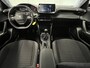 Peugeot 2008 1.2 PureTech Active Pack GT WIELEN 18 INCH | FULL LED | APPLE / ANDROID NAVIGATIE | ZWART DAK | STOELVERWARMING