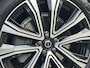 Volvo XC60 2.0 T8 317 pk Plug-in hybrid AWD R-Design, facelift, afn.trekhaak, parelmoer,panoramadak, VOL OPTIES, nl auto met nap