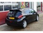 Peugeot 208 1.2 PureTech Signature O.a: PDC, DAB, Airco, Cruise, Navi, Rijklaar, Etc. All-in prijs!