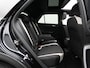 Volkswagen T-Roc 1.5 TSI 150 pk DSG Sport Business R | Panoramadak | Trekhaak | Stoelverwarming | Remklauwen rood | Side Assist | Adaptive Cruise
