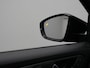 Volkswagen T-Roc 1.5 TSI 150 pk DSG Sport Business R | Panoramadak | Trekhaak | Stoelverwarming | Remklauwen rood | Side Assist | Adaptive Cruise
