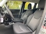 Jeep Renegade 1.6 E-Torq Sport | Clima + Cruise + PDC nu €9.975,-!!