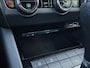 Skoda Octavia Combi 1.5 TSI Greentech Business Edition Plus Trekhaak | LED | Keyless | Stoelverwarming | Parkeersensoren voor + Achter | Full map navigatie |