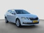 Skoda Octavia Combi 1.5 TSI Greentech Business Edition Plus Trekhaak | LED | Keyless | Stoelverwarming | Parkeersensoren voor + Achter | Full map navigatie |