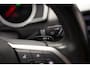 Volkswagen Passat 1.5 TSI Elegance Business R [ ACC Camera Carplay ]