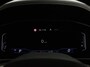 Volkswagen T-Roc 1.5 TSI 150pk Automaat R-Line Digitale Cockpit Climate Control Camera Navigatie Apple Carplay/Android Auto Lichtmetalen Velgen Parkeer sensoren Dab Led Adaptive Cruise Control