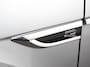 Volkswagen T-Roc 1.5 TSI 150pk Automaat R-Line Digitale Cockpit Climate Control Camera Navigatie Apple Carplay/Android Auto Lichtmetalen Velgen Parkeer sensoren Dab Led Adaptive Cruise Control