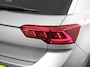 Volkswagen T-Roc 1.5 TSI 150pk Automaat R-Line Digitale Cockpit Climate Control Camera Navigatie Apple Carplay/Android Auto Lichtmetalen Velgen Parkeer sensoren Dab Led Adaptive Cruise Control
