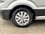 Volkswagen Crafter 35 2.0 TDI L3H3/L2H2 Airco Cruise controle Camera Telefoonverbinding Parkeersensoren voor en achter Imperiaal Kastinrichting Lang hoog 3-Persoons Euro 6 Bpm vrij voor particulier gebruik !!