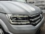 Volkswagen Crafter 35 2.0 TDI L3H3/L2H2 Airco Cruise controle Camera Telefoonverbinding Parkeersensoren voor en achter Imperiaal Kastinrichting Lang hoog 3-Persoons Euro 6 Bpm vrij voor particulier gebruik !!