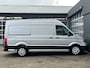 Volkswagen Crafter 35 2.0 TDI L3H3/L2H2 Airco Cruise controle Camera Telefoonverbinding Parkeersensoren voor en achter Imperiaal Kastinrichting Lang hoog 3-Persoons Euro 6 Bpm vrij voor particulier gebruik !!