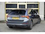 Skoda Scala 1.5 TSI 150PK! Automaat 5drs Sport Business BJ2020 Lmv 18" | Led V+A | Pdc | Panoramadak | Elek. trekhaak | App-Connect | Climate control | Cruise control | RS-Sportstoelen | RS-Sport stuurwiel | Verwarmde voorstoelen | Zwarte hemel | Extra getint glas