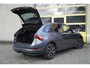 Skoda Scala 1.5 TSI 150PK! Automaat 5drs Sport Business BJ2020 Lmv 18" | Led V+A | Pdc | Panoramadak | Elek. trekhaak | App-Connect | Climate control | Cruise control | RS-Sportstoelen | RS-Sport stuurwiel | Verwarmde voorstoelen | Zwarte hemel | Extra getint glas