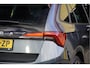 Skoda Scala 1.5 TSI 150PK! Automaat 5drs Sport Business BJ2020 Lmv 18" | Led V+A | Pdc | Panoramadak | Elek. trekhaak | App-Connect | Climate control | Cruise control | RS-Sportstoelen | RS-Sport stuurwiel | Verwarmde voorstoelen | Zwarte hemel | Extra getint glas