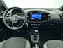 Toyota Aygo X 1.0 VVT-i MT first | Stoelverwarming | Achteruitrijcamera | BTW Voertuig |