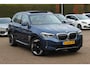 BMW iX3 Executive 80 kWh / SoH 95.5% / Panoramadak / Camera / Head-up / 20'' / Leder / Harman Kardon / Navigatie / Memory seats / Dodehoek / DAB / Stoelverwarming / Cruise Control Adaptief