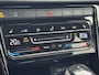 Volkswagen T-Roc 1.5 TSI R-Line AUTOMAAT | Camera | Stoelverw. | El.klep | Blindspot