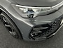 Volkswagen Tiguan 1.5 272pk eHybrid R-Line Edition Black Style Trekhaak Camera Panoramadak Stoelverwarming Massage Navigatie
