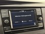 Volkswagen Transporter 2.0 TDI L2H1 30 Comfortline Airco Navi Trekhaak 2X schuifdeur Stoelverwarming Adaptieve Cruise Control