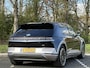 Hyundai Ioniq 5 Lounge AWD 77.4 kWh | Panoramadak | Lederen bekleding & memory functie | Warmtepomp & V2L | Geïntegreerde navigatie | Apple Carplay & Android Auto | Adaptieve Cruisecontrol | Camera | Warmtepomp | Stoel & stuur verwarming | Premium audio BOSE |
