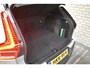 Volvo XC40 B4 197PK Plus Dark | Trekhaak | Allseason Banden |19'' |