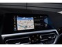 BMW 3-Serie 330e High Executive Shadow Line | ACC | 19'' M Wielen | Stuur + Stoelverwarming | CarPlay | Live Cockpit Pro |