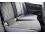 Volkswagen Golf 1.5 TSI 5drs Life Business BJ2020 Lmv 16" | Led V+A | Pdc | Navi | App-Connect | Dashboard verlichting | Virtual cockpit | Climate control | Cruise control | Elek. voorstoelen (Be+mem) | Sportstoelen | Verwarmde voorstoelen/stuurwiel | Alcantara bekleding