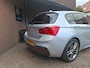 BMW 1-Serie 118i M-Sport 136PK Apple Carplay / Navigatie / Led Verlichting / Lederen Bekleding / Parkeer Sensoren