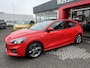 Ford Focus 1.0 EcoBoost 125pk ST-Line Business I Glazen Schuif/kanteldak I Stoelverwarming I Stuurverwarming I Adaptieve Cruise Control I Parkeersensoren I