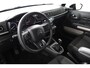 Citroën C3 1.2 83PK Feel Edition | Navigatie | Climate Control | Cruise control | Carplay | Regensensor | PDC A | LMV 16 inch | Two Tone