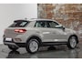 Volkswagen T-Roc 1.5 TSI Life Business I Afneembare trekhaak I Stoelverwarming
