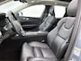 Volvo XC60 2.0 T8 Plug-in hybrid AWD Ultimate Bright | ACHTERUITRIJCAMERA | PANORAMADAK | LEDER INTERIEUR | HARMAN & KARDON AUDIO |  STOEL/STUURVERWARMING | APPLE CARPLAY | PARKEERSENSOREN | CLIMATE CONTROL |