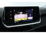 Peugeot e-208 EV Allure Pack 50 kWh | Stoelverwarming | Climate Control | Camera | Apple Carplay / Android Auto | Cruise Control | Lichtmetalen velgen