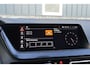 BMW 1-Serie 120i M-Performance Rijklaarprijs-Garantie Panorama dak Schaalstoelen  Live cockpit pro Apple carplay