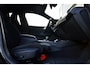 BMW 1-Serie 120i M-Performance Rijklaarprijs-Garantie Panorama dak Schaalstoelen  Live cockpit pro Apple carplay