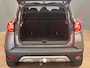Renault Captur 0.9 TCe Intens Cruise | Climate Control | Parkeersensoren Achter | Navigatie | 17" Lichtmetaal | Trekhaak  | Cruisecontrol standaard | Electronic climate controle | Elektrische ramen voor
