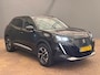 Peugeot 2008 1.2 PureTech Allure Pack 1e Eigenaar! | Camera | Carplay | 17" Lichtmetaal | Parkeersensoren Achter | Cruise Control | Climate | Achteruitrijcamera | Airco (automatisch) | Apple Carplay/Android Auto|telefoonintegratie premium