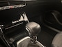 Peugeot 2008 1.2 PureTech Allure Pack 1e Eigenaar! | Camera | Carplay | 17" Lichtmetaal | Parkeersensoren Achter | Cruise Control | Climate | Achteruitrijcamera | Airco (automatisch) | Apple Carplay/Android Auto|telefoonintegratie premium