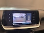 Peugeot 2008 1.2 PureTech Allure Pack 1e Eigenaar! | Camera | Carplay | 17" Lichtmetaal | Parkeersensoren Achter | Cruise Control | Climate | Achteruitrijcamera | Airco (automatisch) | Apple Carplay/Android Auto|telefoonintegratie premium