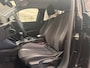 Peugeot 2008 1.2 PureTech Allure Pack 1e Eigenaar! | Camera | Carplay | 17" Lichtmetaal | Parkeersensoren Achter | Cruise Control | Climate | Achteruitrijcamera | Airco (automatisch) | Apple Carplay/Android Auto|telefoonintegratie premium