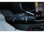 Volvo XC90 2.0 T5 AWD Inscription | Panoramadak | All-season banden | Head-Up display | 7-pers | Verwarmbare voorstoelen | Stoelventilatie voor | Semi elek. trekhaak | Luchtvering |  Elek. bed. voorstoelen met Memory | Dealer onderhouden |